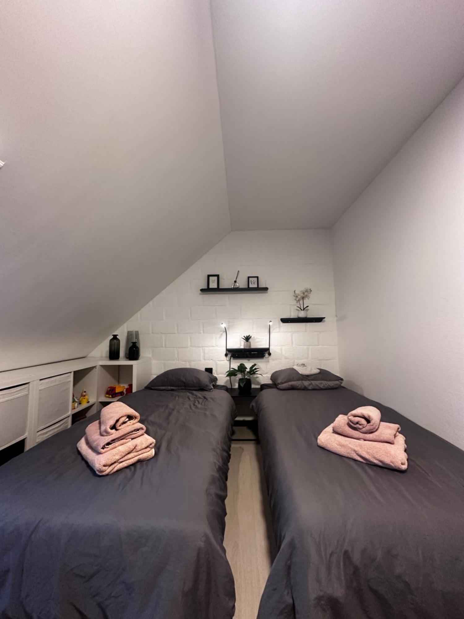 Chalet In Het Bos - Gezin - Wandelaars - Digital Nomads - Hs Wifi - Fijnspar 108 Aan de Wolfsberg Extérieur photo